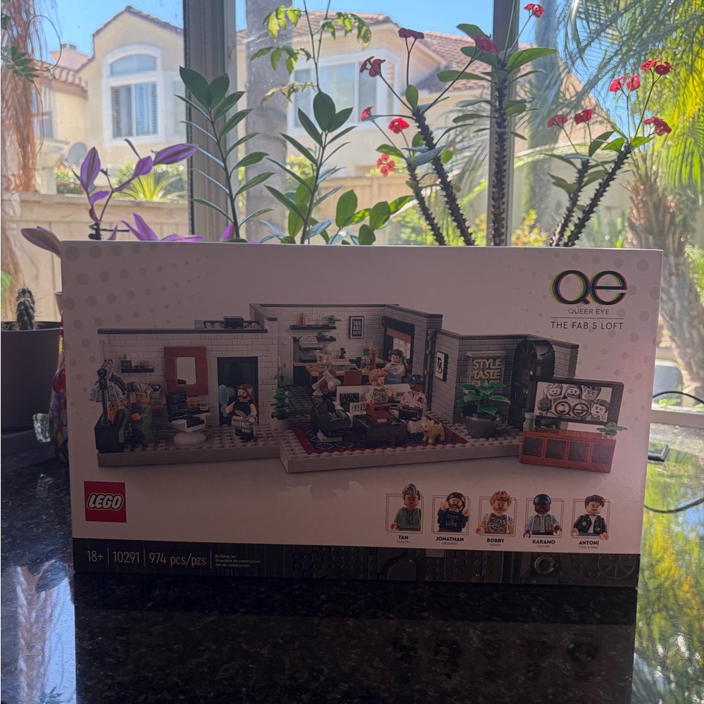 LEGO Queer Eye Fab 5 Loft Set with Mini-Figures